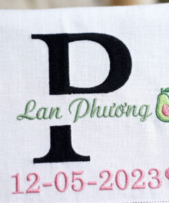 Áo Thêu Tên, Chữ Cái Lớn Theo Tên, Ngày Tháng Năm Sinh - S - Đen