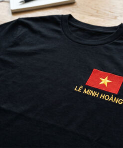 Áo Thun Thêu Cờ Việt Nam Và Thêu Tên Bạn 4