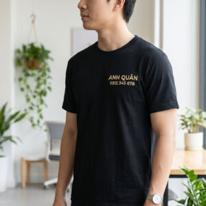 Thêu Tên và Số Điện Thoại Lên Ngực Trái Áo 4