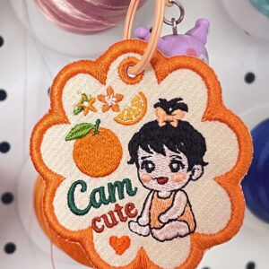 Name Tag Thêu Tên Bé Cam
