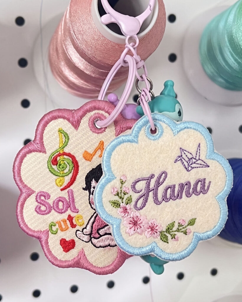 Name Tag Hình Bông Hoa